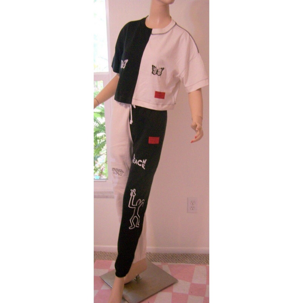 CHNGE BLACK / WHITE SWEATPANTS & 5 TOPS OUTFIT SET XS XXS LOVE & PEACE